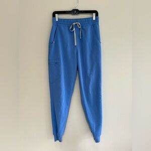 FIGS High Waisted Zamora Jogger Scrub Pants in Ceil Blue, size S